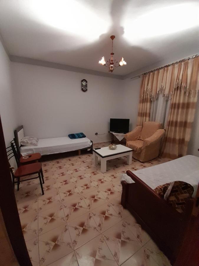 Cortina House Berat Lejlighed Kuçovë Eksteriør billede